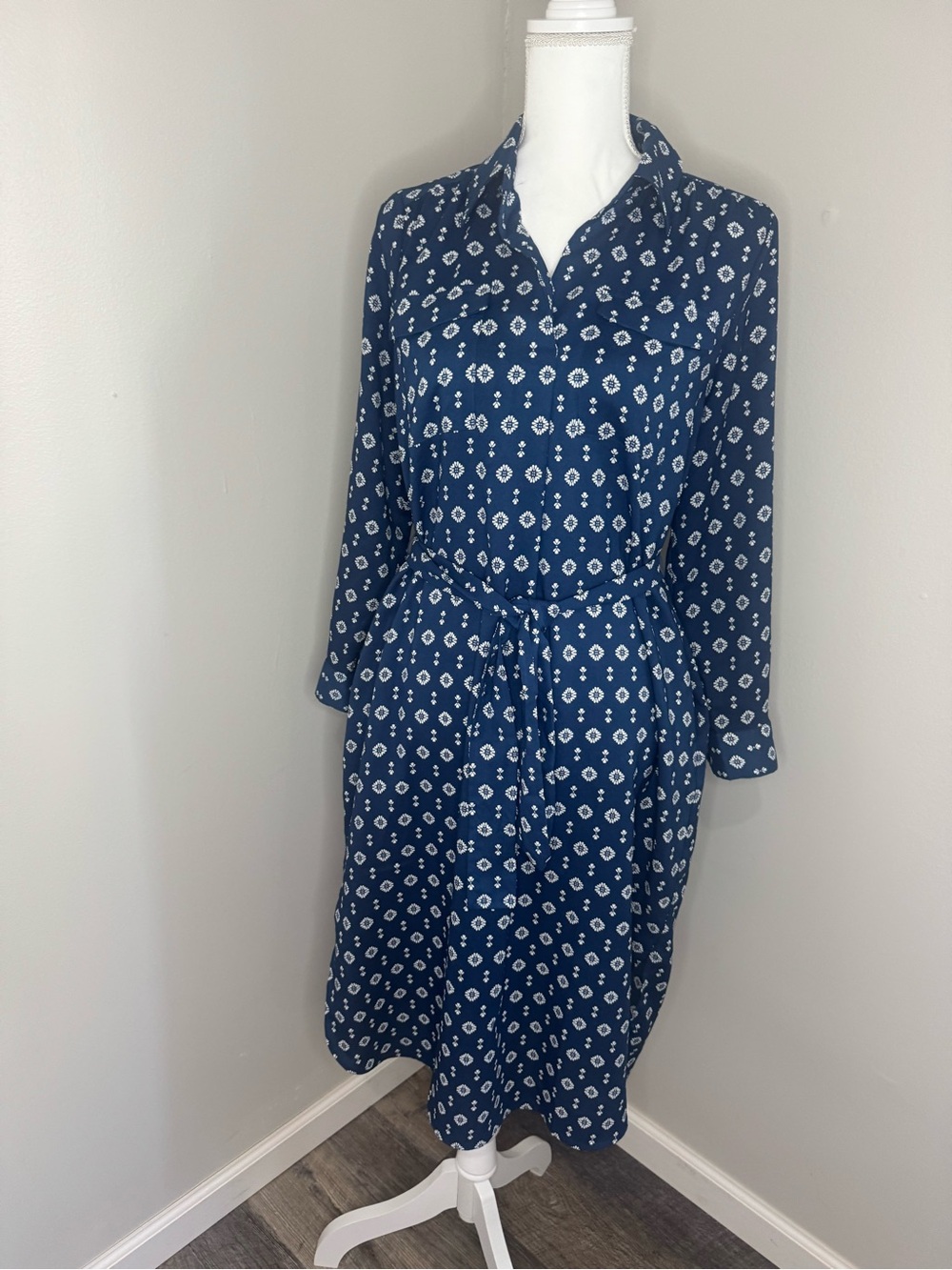 Ann Taylor Navy Blue Printed Midi Shirt Dress with Tie Waist